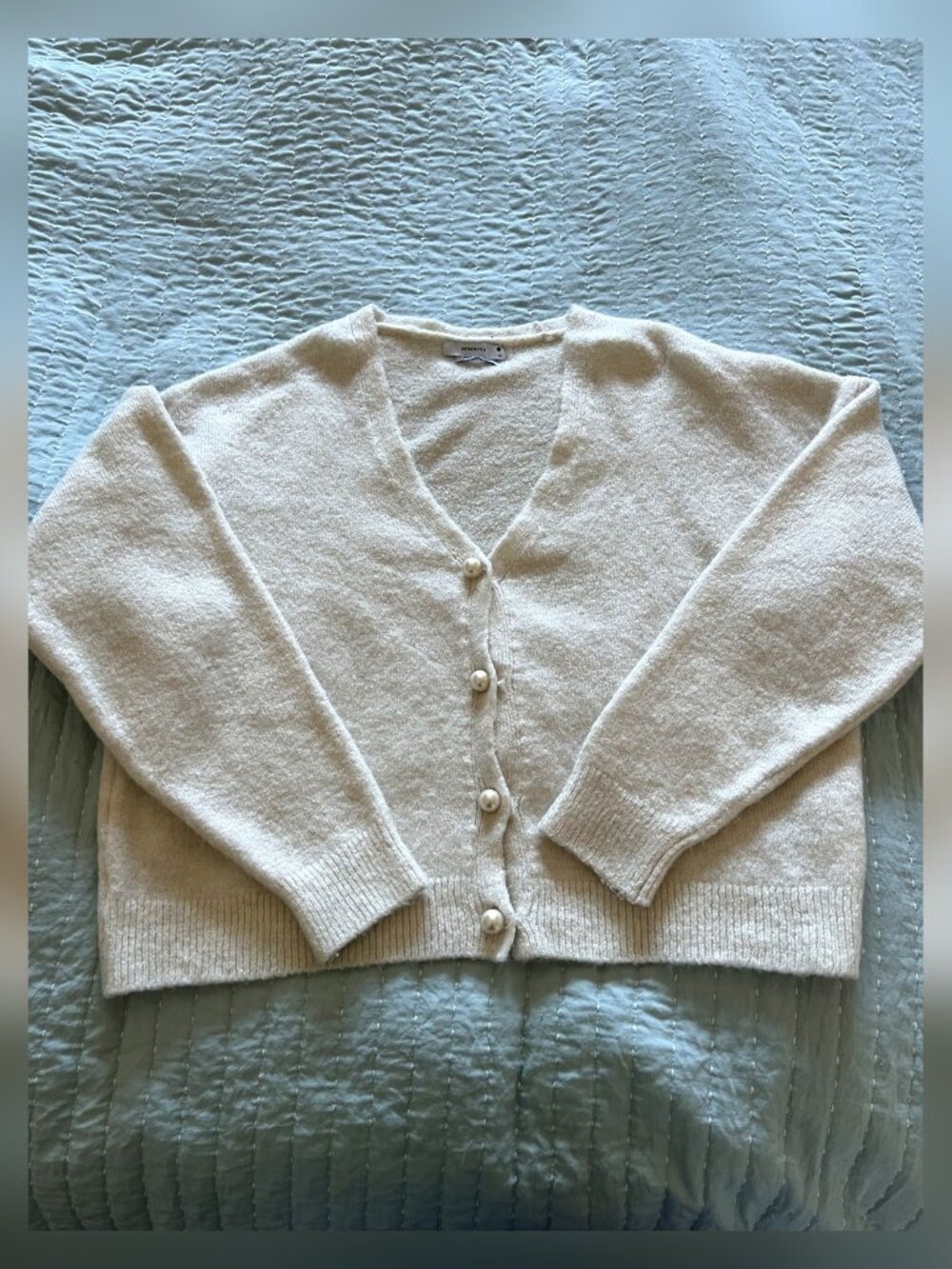 Reserved Cream Knit Button Cardigan M